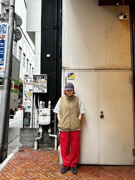 「アイテム（パンツ、レッド系）」を使った、Yukieさん（レディース・156cm）の夏コーディネート