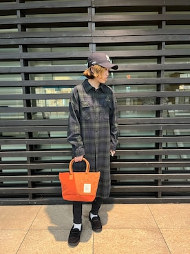 「AVIREX（アヴィレックス）のアイテム（シャツワンピース）」を使った、Yukieさん（レディース・156cm）の秋コーディネート