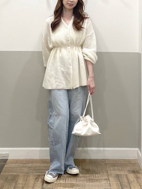 「A part by（アパートバイ）のキンチャクミニショルダバッグ（ショルダーバッグ、ホワイト系）」を使った、cocoさん（レディース・160cm）の秋コーディネート