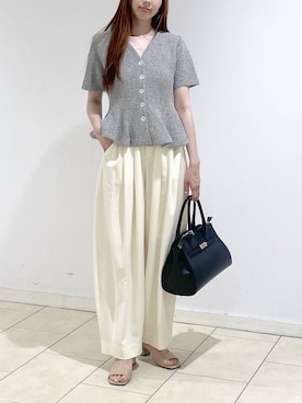 「A part by（アパートバイ）のスラックスコクーンボリュームパンツ（スラックス、ホワイト系）」を使った、cocoさん（レディース・160cm）の春コーディネート