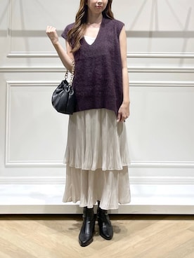 「アイテム（ベスト、レッド系）」を使った、cocoさん（レディース・160cm）の秋コーディネート