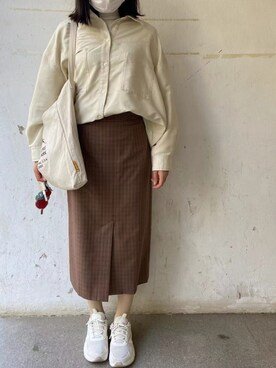 「MOUSSY（マウジー）のアイテム（シャツ/ブラウス、ホワイト系）」を使った、tohanさん（レディース・161cm）の春コーディネート