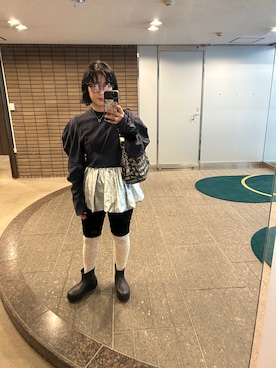 「アイテム（レインシューズ）」を使った、たかこさん（レディース・158cm）の秋コーディネート