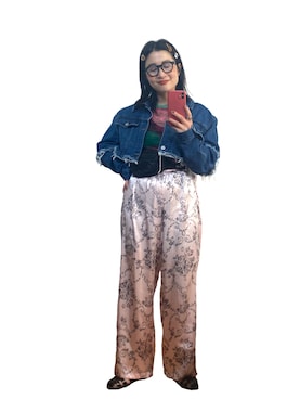 「アイテム（バレッタ/ヘアクリップ、イエロー系）」を使った、たかこさん（レディース・158cm）の春コーディネート