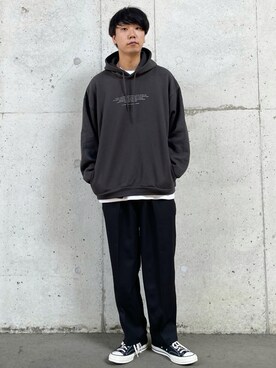 「JUNRED（ジュンレッド）のアイテム（パーカー）」を使った、BABAさん（メンズ・177cm）の秋コーディネート