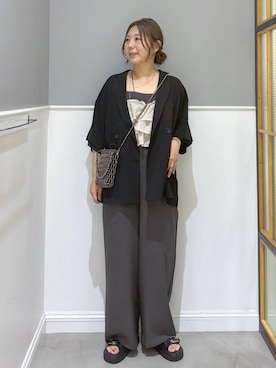「LEPSIM（レプシィム）のベルトバックルクッションサンダル　638815（サンダル、ブラック系）」を使った、goさん（レディース）の夏コーディネート