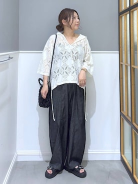「LEPSIM（レプシィム）のベルトバックルクッションサンダル　638815（サンダル、ブラック系）」を使った、goさん（レディース）の夏コーディネート