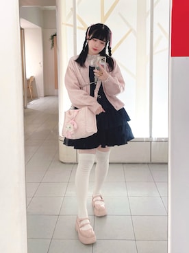 「アイテム（ジャンパースカート）」を使った、愛ゆえにさん（レディース・154cm）の秋コーディネート