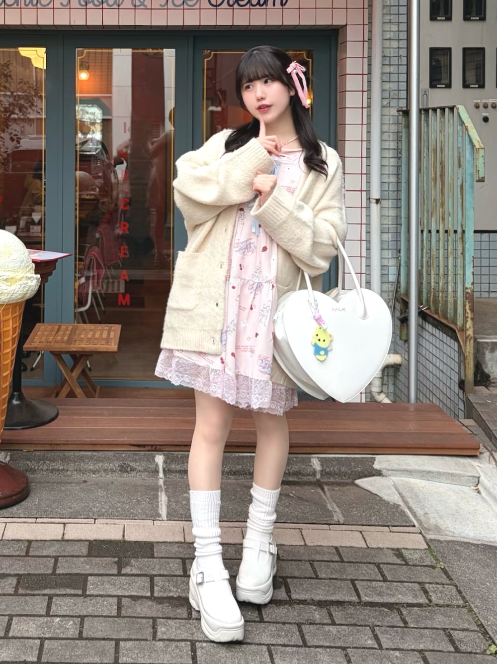 MILK（ミルク）の「ハート バッグ（ハンドバッグ）」 - WEAR