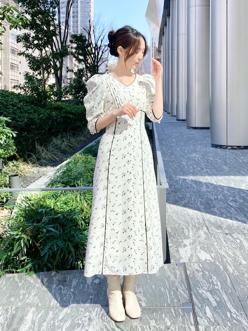 WILLSELECTION♡爽やかフラワープリントフレアワンピース WILLSELECTION♡爽やかフラワープリントフレアワンピース - メルカリ