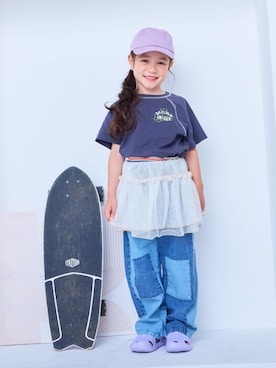 「Life Support Products（ライフサポートプロダクツ）の【プチプラ】ステッチバイカラー半袖Tシャツ（Tシャツ/カットソー、グレー系）」を使った、MARKEY'Sさん（キッズ・110cm）の夏コーディネート