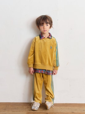 「MARKEY'S（マーキーズ）のベロアトラックパンツ（その他パンツ、イエロー系）」を使った、MARKEY'Sさん（キッズ・110cm）の秋コーディネート
