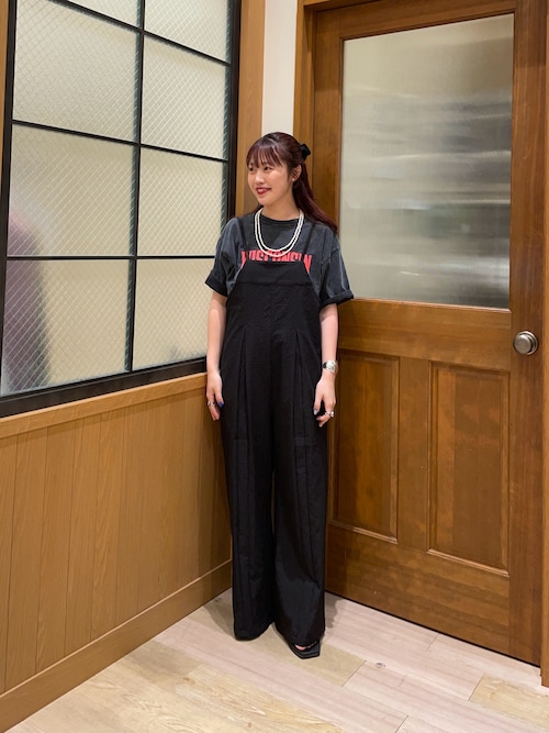 【UNISEX】アシッドウォッシュ加工ロゴTEE