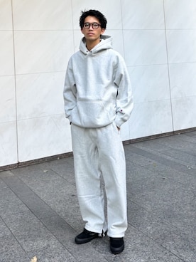 「Champion（チャンピオン）のアイテム（スウェットパンツ）」を使った、ジャーナルスタンダード メンズさん（メンズ・180cm）の秋コーディネート