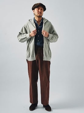 「Champion別注」｜ジャーナルスタンダード メンズさん（メンズ・180cm）の冬コーディネート