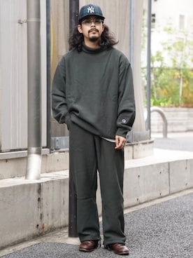 「Champion（チャンピオン）のアイテム（スウェットパンツ）」を使った、ジャーナルスタンダード メンズさん（メンズ・165cm）の秋コーディネート