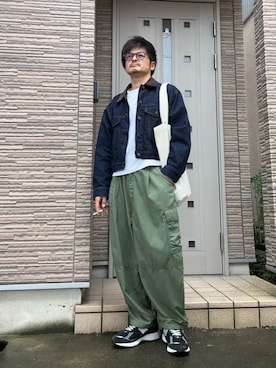 「アイテム（カーゴパンツ）」を使った、タルナンドさん（メンズ・165cm）の秋コーディネート