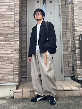 「Loose/ルース（ルース）のアイテム」を使った、タルナンドさん（メンズ・165cm）の春コーディネート