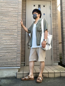 「SHAKA（シャカ）のアイテム（シューズ）」を使った、タルナンドさん（メンズ・165cm）の夏コーディネート