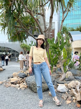 「SKECHERS（スケッチャーズ）のアイテム（サンダル）」を使った、wear C.🇹🇼さん（レディース・167cm）の秋コーディネート