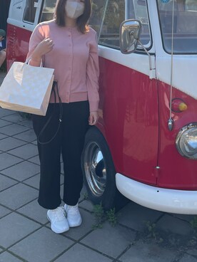 「UNIQLO（ユニクロ）のUVカットスーピマコットンクルーネックカーディガン（長袖）（カーディガン/ボレロ、ピンク系）」を使った、rinoさん（レディース・165cm）の春コーディネート