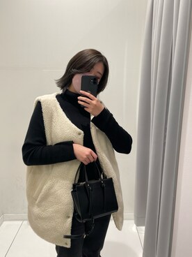 「RETRO GIRL（レトロガール）のアイテム（ベスト、ホワイト系）」を使った、rinoさん（レディース・165cm）の冬コーディネート