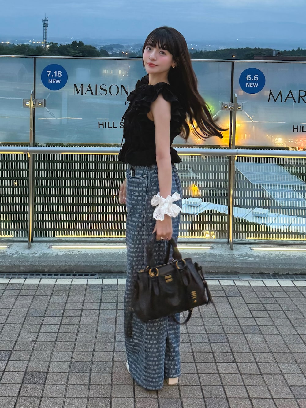 miu miuのデニムパンツを使った人気ファッションコーディネート - WEAR