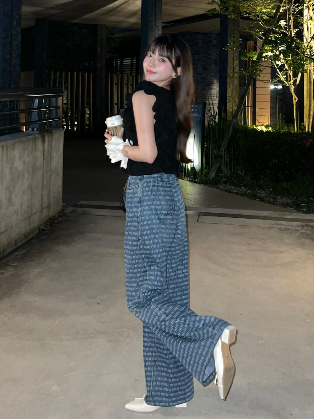 miumiu ミュウミュウ カラー パンツ オシャレアイテム 1753599568.jpg