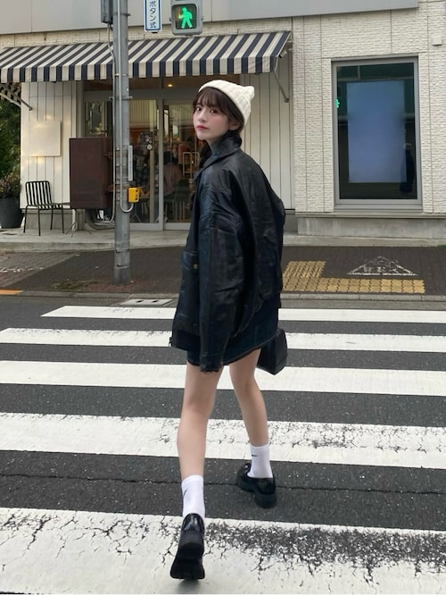 セール】洗練された抜け感を纏う。ヴィンテージ風フェイクレザー