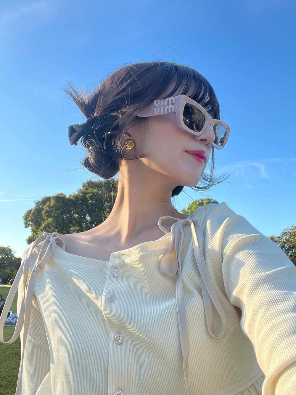 交換無料！ Demi Lovato サングラス miu 着用】miu 小物