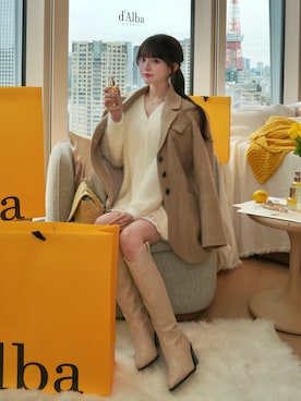 「アイテム（テーラードジャケット、ベージュ系）」を使った、kurumiさん（レディース・160cm）の秋コーディネート