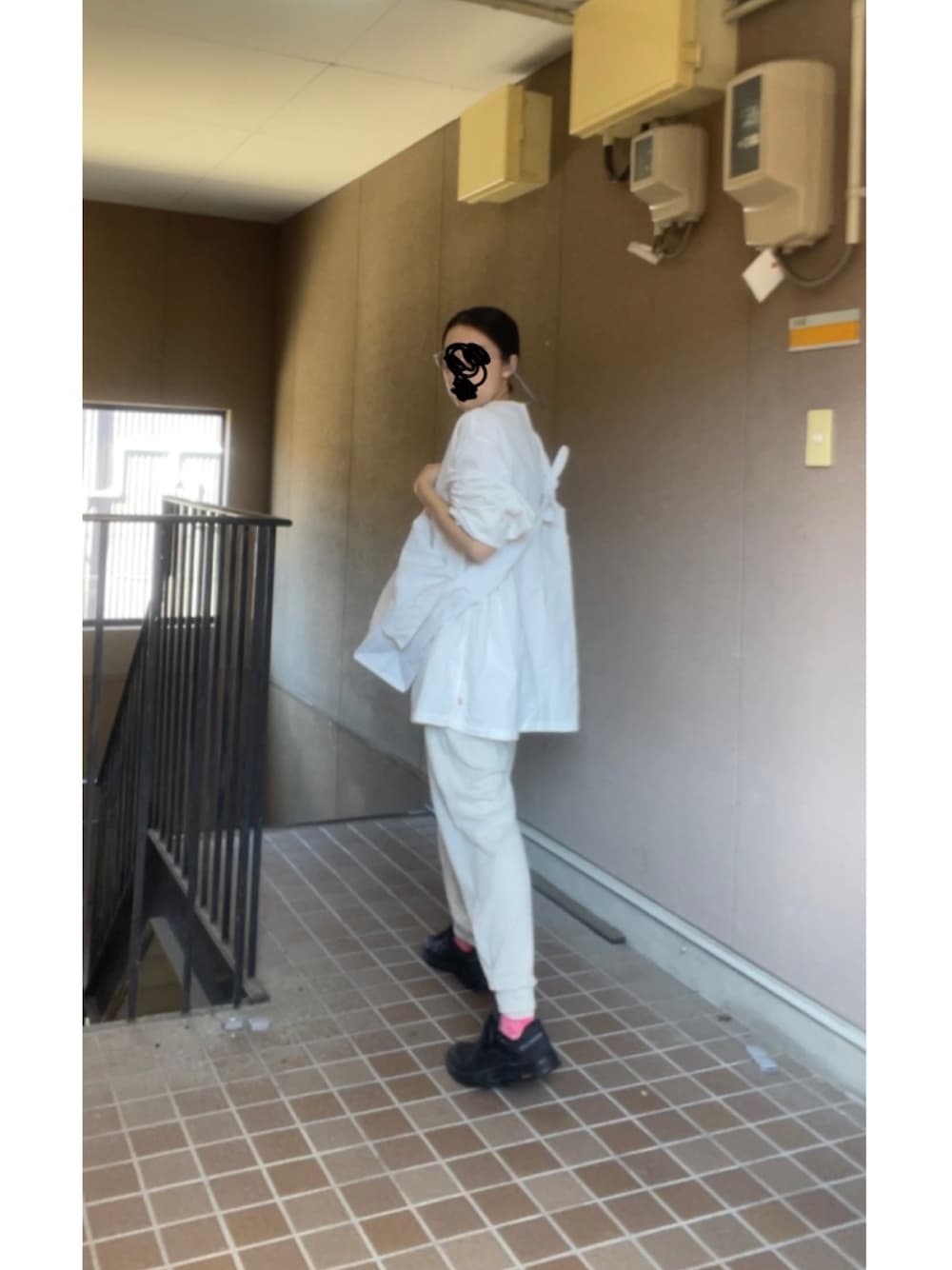 HINSON（ヒンソン）の「HINSON/ヒンソン ドットボタンシャツ