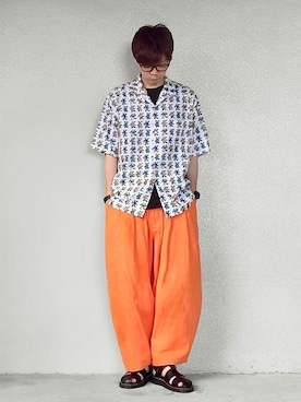 「バルーンパンツ」｜「アイテム（サンダル）」を使った、サマルさん（メンズ・175cm）の夏コーディネート