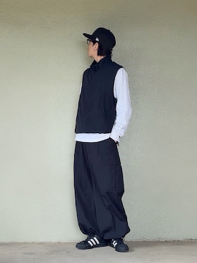 「アイテム（スニーカー）」を使った、サマルさん（メンズ・175cm）の秋コーディネート