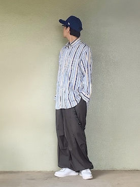 「アイテム（スニーカー）」を使った、サマルさん（メンズ・175cm）の秋コーディネート