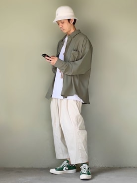 「アイテム（ハット、ホワイト系）」を使った、サマルさん（メンズ・175cm）の秋コーディネート