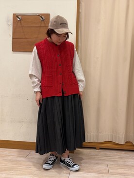 「ニットベスト」｜「アイテム（スカート、グレー系）」を使った、ありささん（レディース・155cm）の秋コーディネート