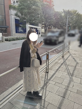 「Dr. Martens（ドクターマーチン）のDr.ﾏｰﾁﾝ　1460　8ホール（ブーツ）」を使った、guriさん（レディース・159cm）の秋コーディネート