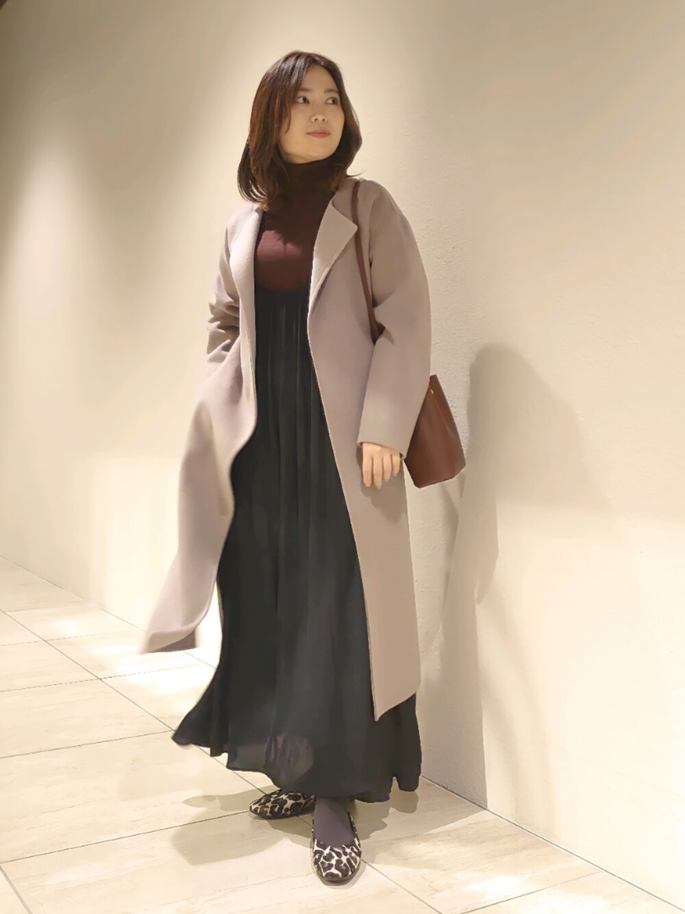 「冬コーデ、大人カジュアル、あったかコーデ、カジュアルコーデ、タートルネック、お洒落さんとつながりたい、今日のコーデ、着回しコーデ、私の推しブランド、秋冬コーデ」｜「RODE SKOの【一部WEB限定カラー】Vカットフラットシューズ（バレエシューズ、その他）」を使った、ヤマサキナナさん（レディース・160cm）の冬コーディネートの1枚目の写真