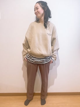 「クレドナ」｜「アイテム（スラックス）」を使った、あいさん（レディース・162cm）の秋コーディネート