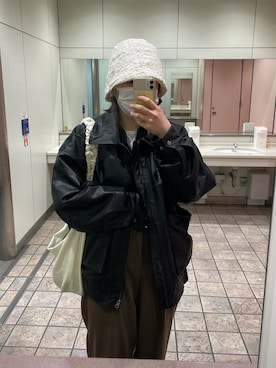 「UNDERCONTROL（アンダーコントロール）のアイテム（帽子）」を使った、vuvさん（レディース・159cm）の秋コーディネート