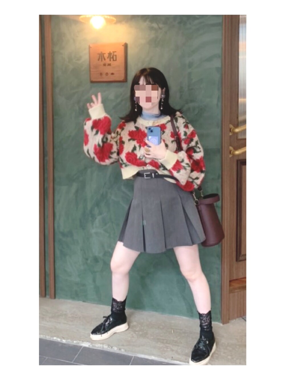 「妊娠コーデ、妊婦でもお洒落楽しみたい」｜「jouetieのアイテム（ブルゾン、レッド系）」を使った、ゆうちゃんʕ•̀ω•́ʔ✧さん（レディース・155cm）の冬コーディネートの1枚目の写真