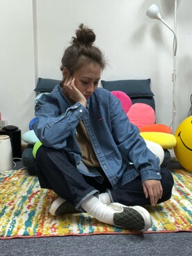 「日常」｜「アイテム（パンツ）」を使った、LoMeiさん（レディース・157cm）の春コーディネート