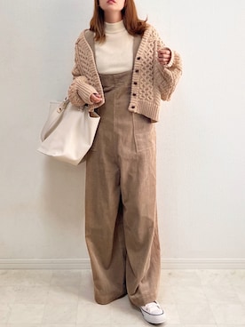 「Crisp（クリスプ）のアイテム（オールインワン・サロペット）」を使った、anmiさん（レディース・156cm）の秋コーディネート