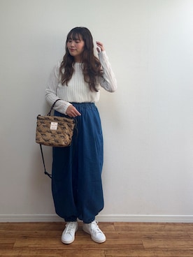 「OMNES（オムネス）のアイテム」を使った、anmiさん（レディース・156cm）の春コーディネート