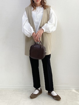 「袖ボリューム」｜「アイテム（スラックス）」を使った、anmiさん（レディース・156cm）の冬コーディネート