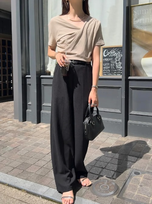 セール】低身長/高身長向けサイズあり イージーケアセンタープレス美脚