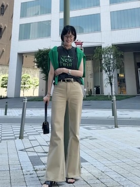「KOBE LETTUCE（コウベレタス）のストレッチフレアデニムパンツ（デニムパンツ、ベージュ系）」を使った、神戸レタスさん（レディース・158cm）の夏コーディネート