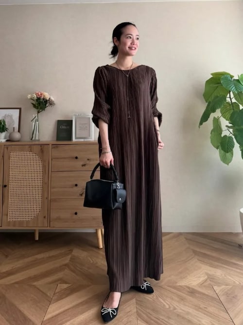 yuiさんコラボ ]前後2way長袖プリーツワンピース（ワンピース）｜KOBE