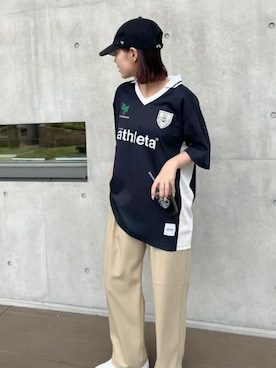 「ベージュパンツ」｜神戸レタスさん（レディース・156cm）の夏コーディネート